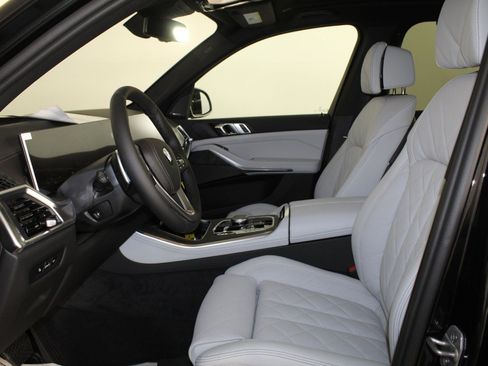 New 2026 BMW X5 sDrive40i w/ Climate Comfort Package image 28