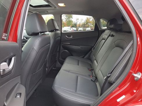 Used 2021 Hyundai Kona Limited w/ Cargo Package image 25