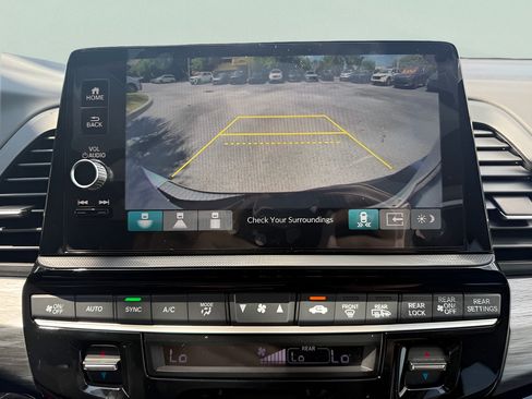 New 2026 Honda Odyssey Elite image 24