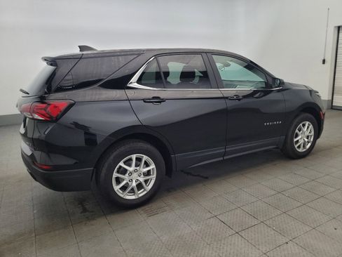 Used 2024 Chevrolet Equinox LT AWD/4WD image 10