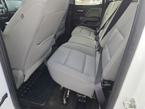 Used 2017 Chevrolet Silverado 1500 Custom w/ Custom Convenience Package image 17