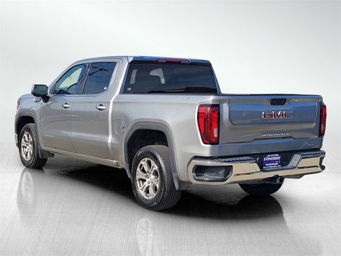 Used 2025 GMC Sierra 1500 SLT image 6