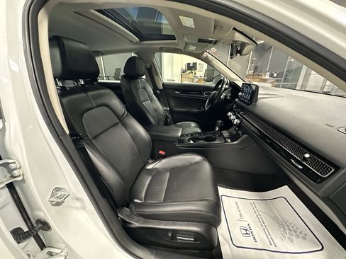 Used 2022 Honda Civic Touring image 23