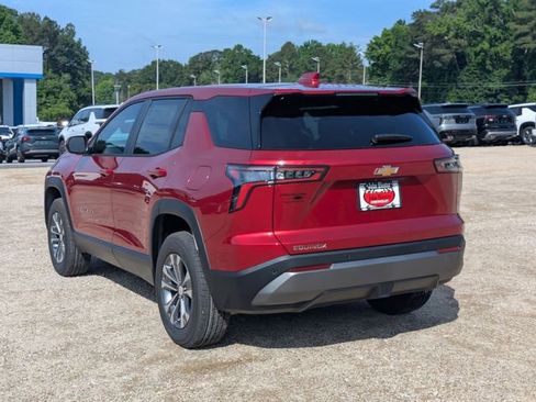 New 2026 Chevrolet Equinox LT FWD image 4