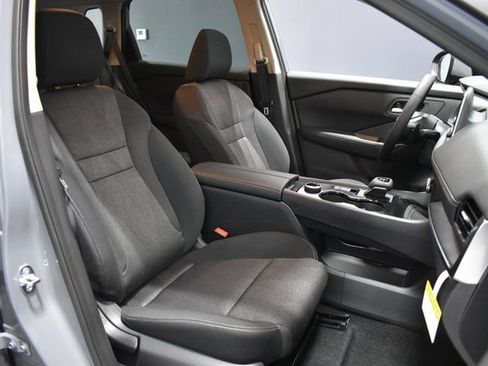 New 2026 Nissan Rogue SV w/ Cold Weather Package image 14