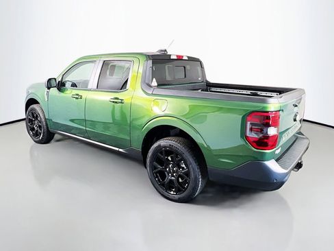 New 2025 Ford Maverick Lariat w/ Black Appearance Package image 11