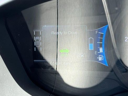 Used 2019 Ford Fusion Energi Titanium FWD image 19