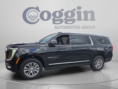 New 2026 GMC Yukon XL Denali w/ Sun & Power Step Package