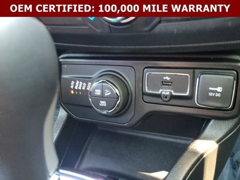 Used 2023 Jeep Renegade Trailhawk w/ Sun/Sound Group AWD/4WD image 32