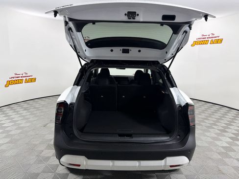 New 2026 Nissan Kicks SV image 5