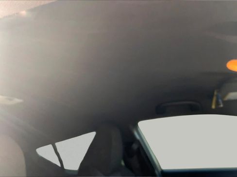 Used 2019 Toyota C-HR XLE FWD image 14