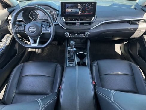 Used 2024 Nissan Altima 2.5 SL image 9
