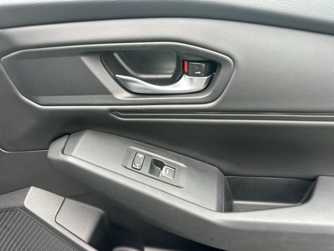 Used 2024 Honda Accord EX image 18