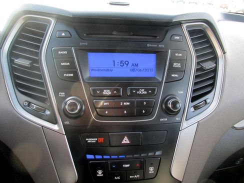 Used 2014 Hyundai Santa Fe Sport FWD image 14