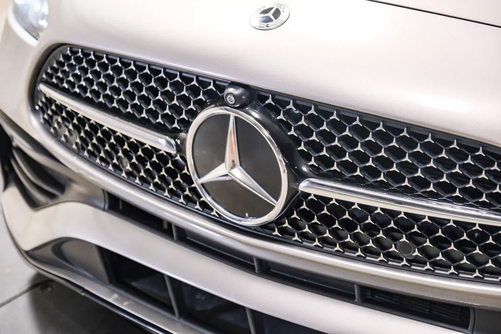 Used 2024 Mercedes-Benz C 300 Sedan image 13