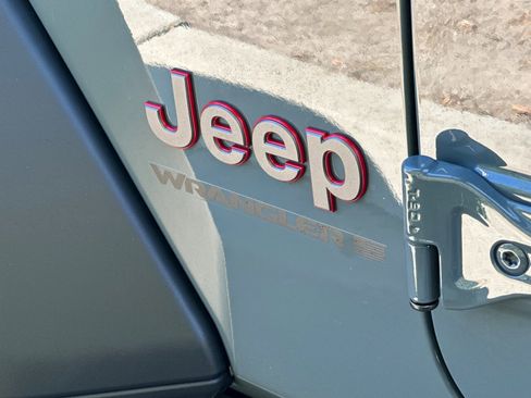 New 2025 Jeep Wrangler Rubicon image 26