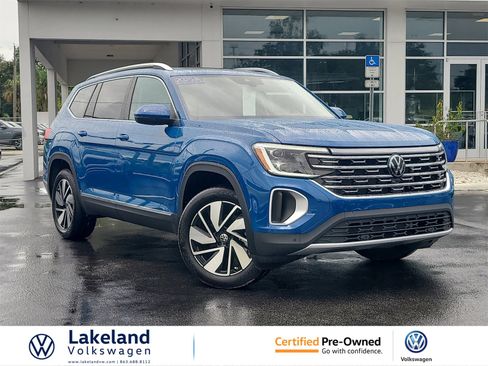 Certified 2025 Volkswagen Atlas SEL image 1