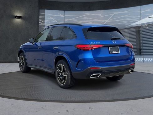 New 2026 Mercedes-Benz GLC 300 4MATIC image 3