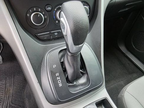 Used 2015 Ford Escape SE FWD image 24