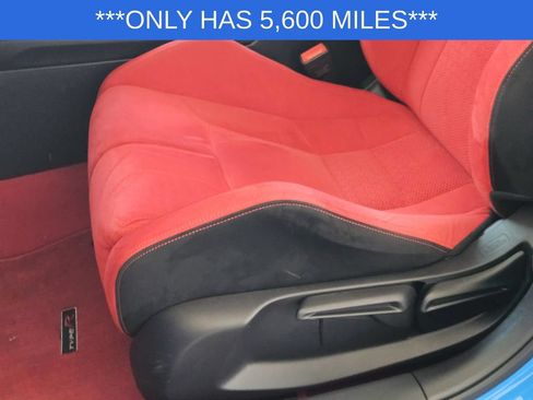 Used 2025 Honda Civic Type R image 25