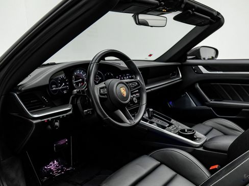 Used 2022 Porsche 911 Turbo S image 40