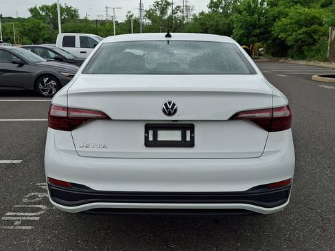 Used 2024 Volkswagen Jetta S FWD image 5