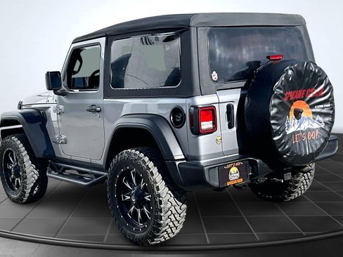 Used 2021 Jeep Wrangler Sport S image 4