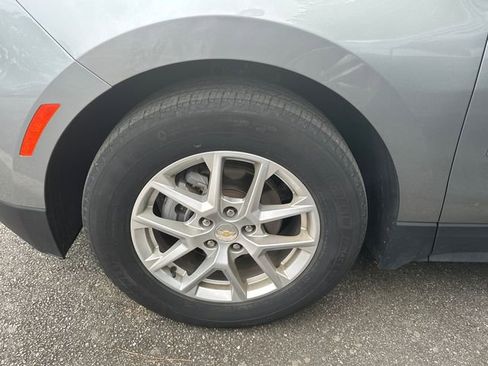 Used 2023 Chevrolet Equinox LT w/ LPO, Floor Liner Package image 4