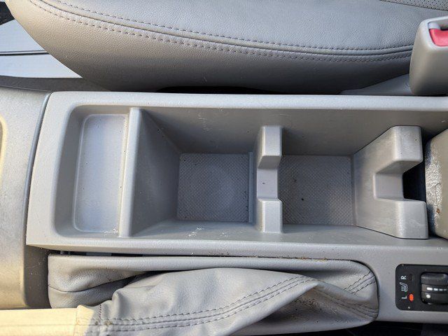 Used 2010 Subaru Forester 2.5X Limited AWD/4WD image 29