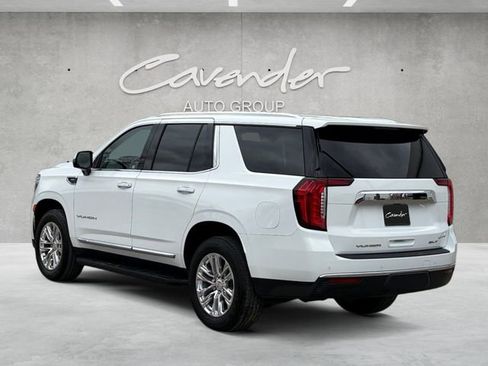 Used 2021 GMC Yukon SLT w/ Rear Media and Nav Package image 14