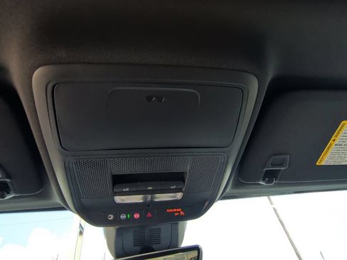 New 2026 GMC Terrain AT4 w/ Technology Package II AWD/4WD image 21