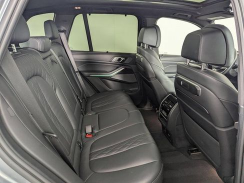 Used 2024 BMW X5 M60i image 26