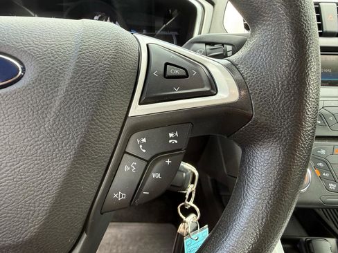 Used 2016 Ford Fusion S FWD image 26