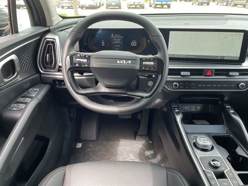 New 2026 Kia Sorento EX AWD/4WD image 12
