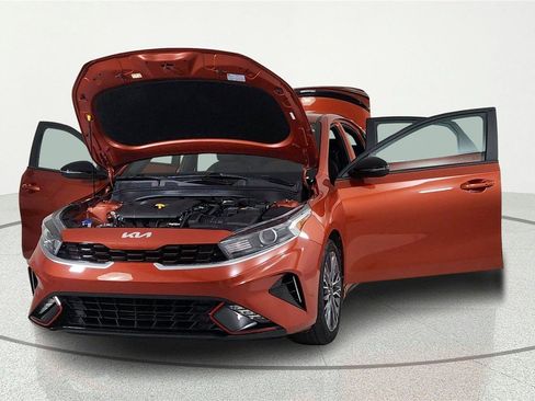 Used 2023 Kia Forte GT-Line FWD image 8