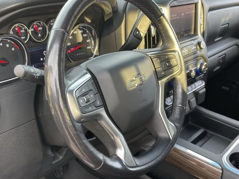 Certified 2020 Chevrolet Silverado 1500 LT Trail Boss AWD/4WD image 25