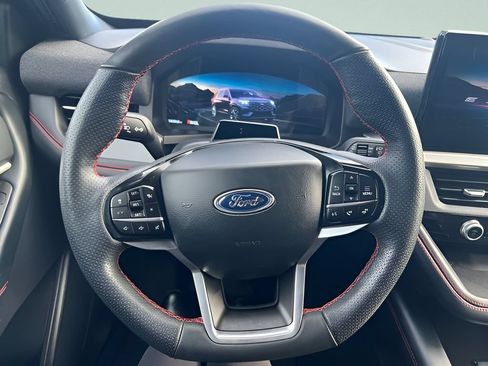 Used 2025 Ford Explorer ST-Line AWD/4WD image 15