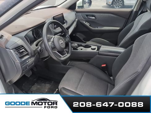 Used 2023 Nissan Rogue SV AWD/4WD image 6