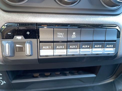 Used 2022 RAM 2500 Tradesman image 29