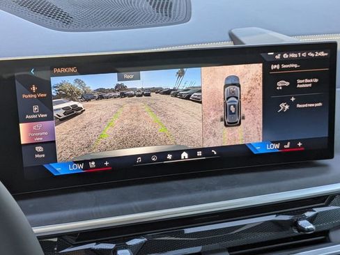 New 2026 BMW X5 xDrive40i w/ M Sport Package image 24