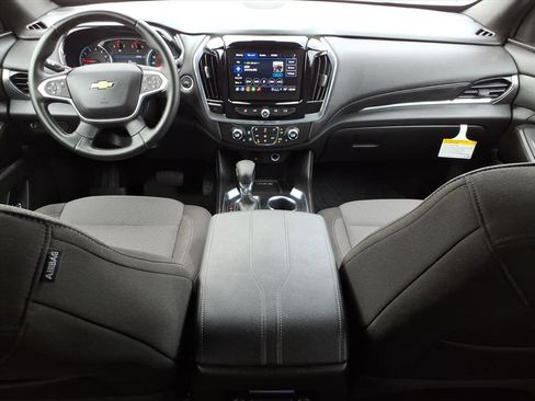 Certified 2023 Chevrolet Traverse LT w/ LPO, Floor Liner Package image 11