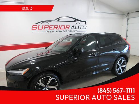Used 2022 Volvo XC60 B5 R-Design w/ Advanced Package AWD/4WD image 1