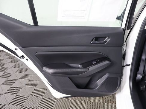 Used 2023 Nissan Altima 2.5 SV w/ SV Premium Package image 25