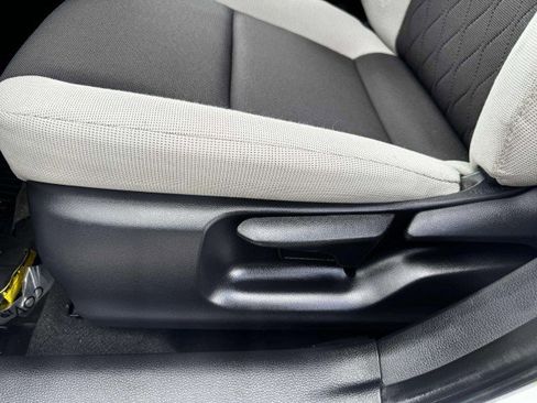 Used 2023 Toyota Corolla LE FWD image 22