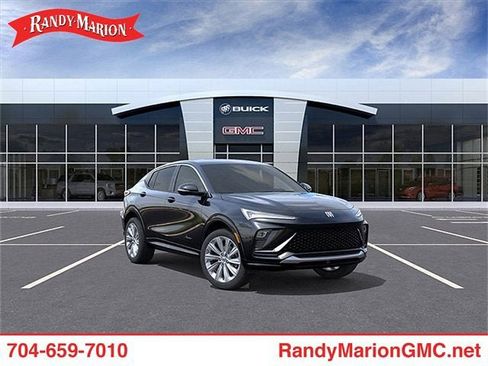 New 2026 Buick Envista Avenir image 1