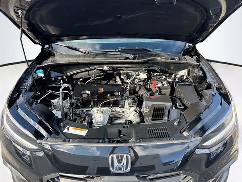 Certified 2023 Honda HR-V Sport image 32