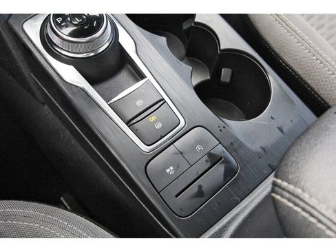 Certified 2022 Ford Escape SE w/ SE Sport Appearance Package FWD image 26