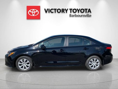 Used 2026 Toyota Corolla LE FWD image 2