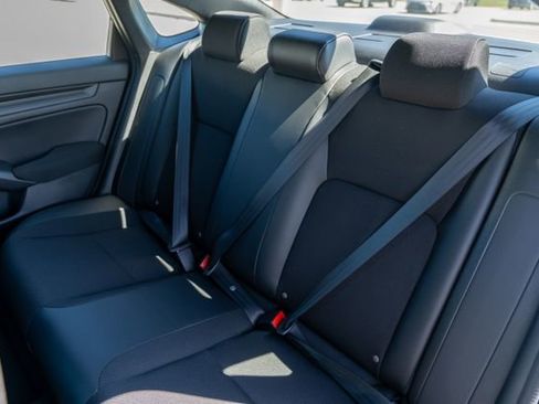 Used 2024 Honda Civic Sport image 12