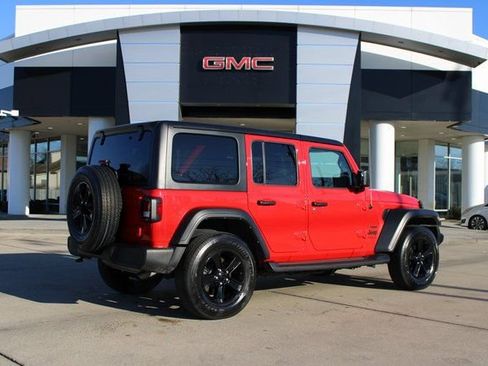 Used 2022 Jeep Wrangler Unlimited Sport image 8